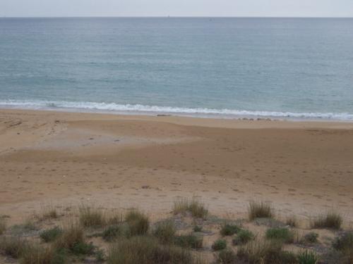 Der Hauptstrand von Lygia: Blick geradeaus