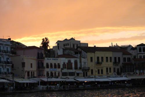 Abendstimmung am Hafen.