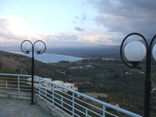 Blick auf die Georgioupolis-Bucht von Exopolis aus.