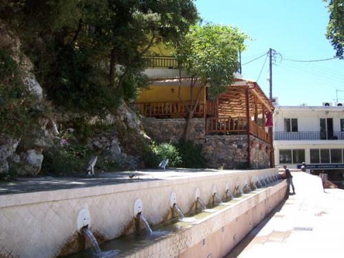 Die Brunnen von Spili.