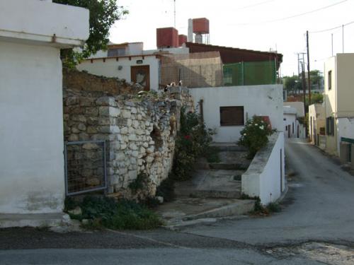 Gasse im alten, oberen Dorf (Epano Malatou).
