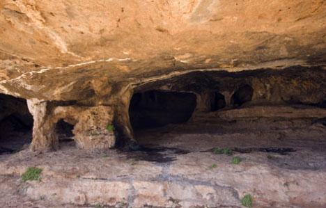 Eingang zu dem riesigen Höhlensystem bei Milatos (Milatou Cave)